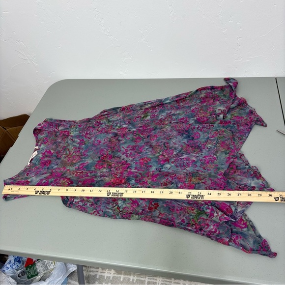 Soft Surroundings Women's Medium Flowy Sleeveless Blouse Top Square Neck Rayon - Picture 8 of 11